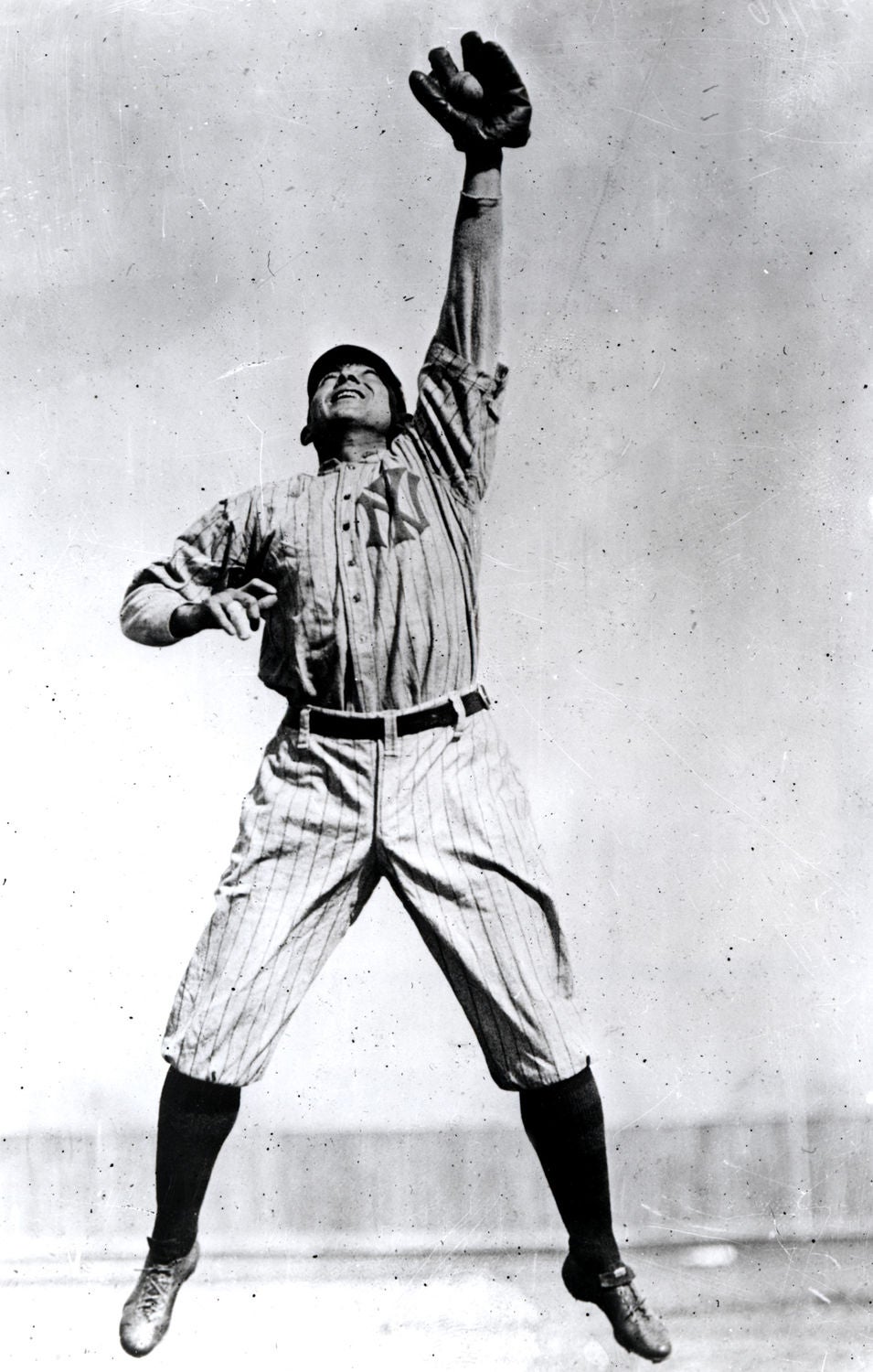 Lefthanded Catcher’s Mitt Shows Importance of Conservation Baseball